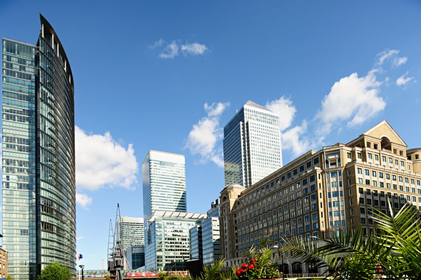 A collection of tall skyscraper buildings in Canary Wharf, London