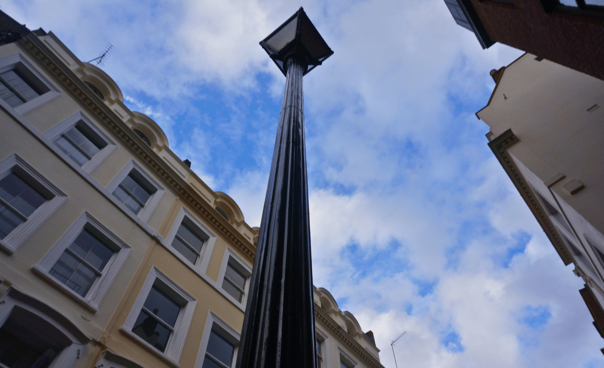 CapitalRise Structures £7.7m Sales Bridge Facility for Luxury Townhouse in Mayfair